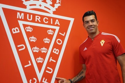 Miku, décimo fichaje 2022/2023 del Real Murcia