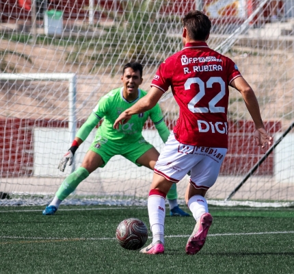 Armenteros corona la remontada del Imperial frente al Lorca Deportiva