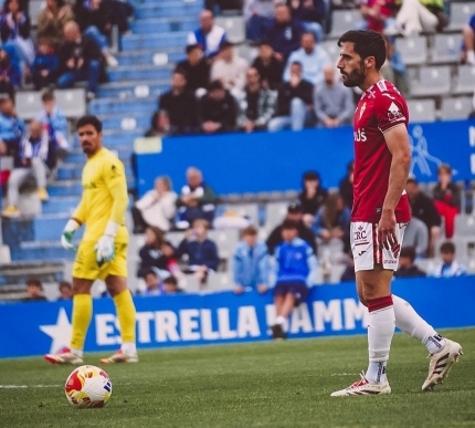 El Real Murcia vuelve a desperdiciar puntos en el tramo final