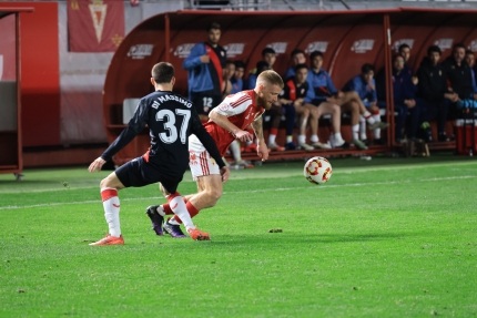 El Sevilla Atlético neutraliza a un Real Murcia ramplón