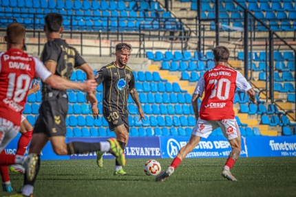 Victoria del Real Murcia con pésima imagen ante el colista