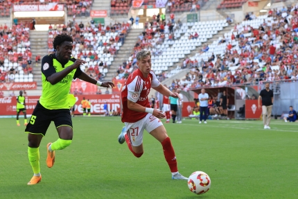 El Real Murcia vende a Toral al Betis